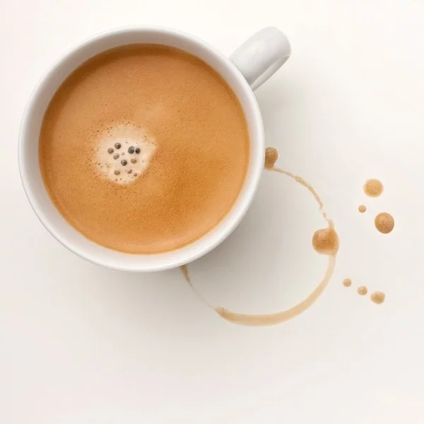 kaffeflecken entfernen tasse kaffe