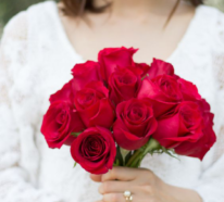 Blumen zum Valentinstag machen das Fest der Liebe noch schöner und romantischer