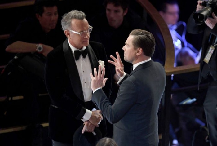 Oscars 2020 Brad Pitt Leonardo DiCaprio im Gespräch mit Tom Hanks