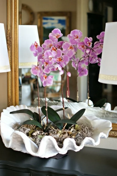 Tischdeko mit Orchideen festliche Hausdekoration Ideen