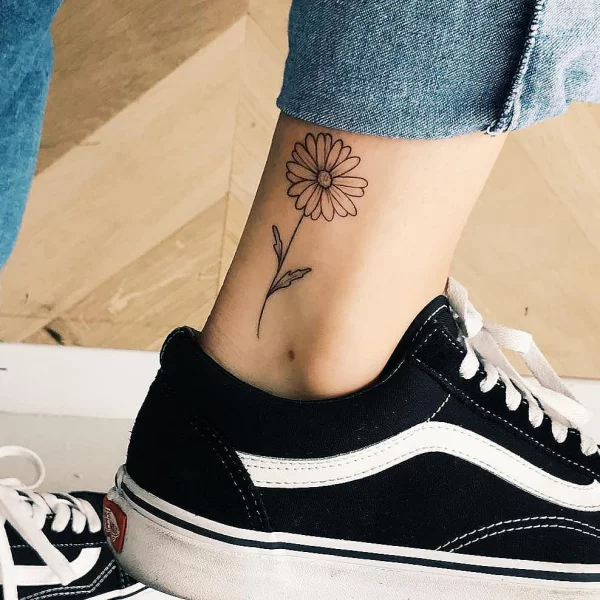 tattoos 2020 Hose Blumen Ideen