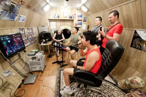 Diese Mars-500 Crew verbrachte 520 Tage in Isolation Hier sind ihre Tipps jungs spielen videospiele musik