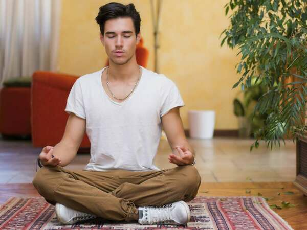 Entspannungstechniken Männer Yoga
