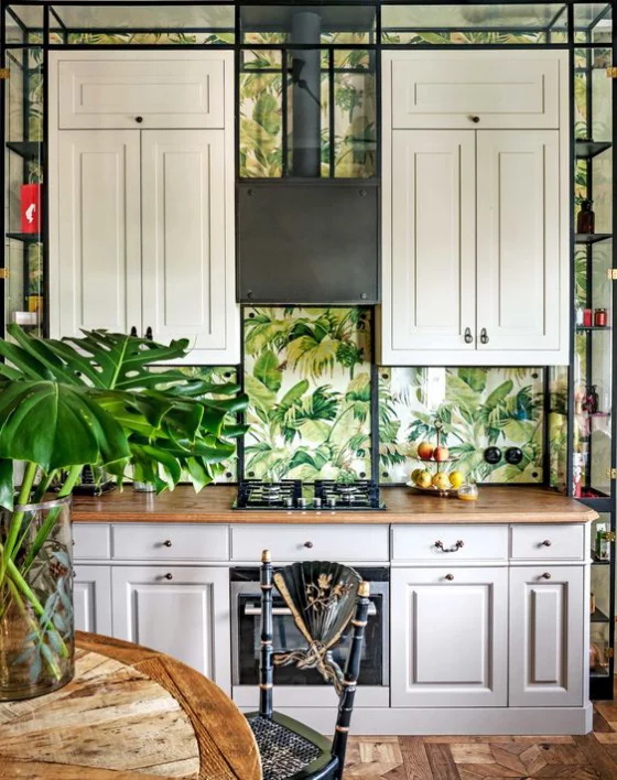 Küchenrückwand mit Blumentapeten schönes Design Tapete mit Pflanzenmotiven keine Grenze zwischen drinnen und draußen