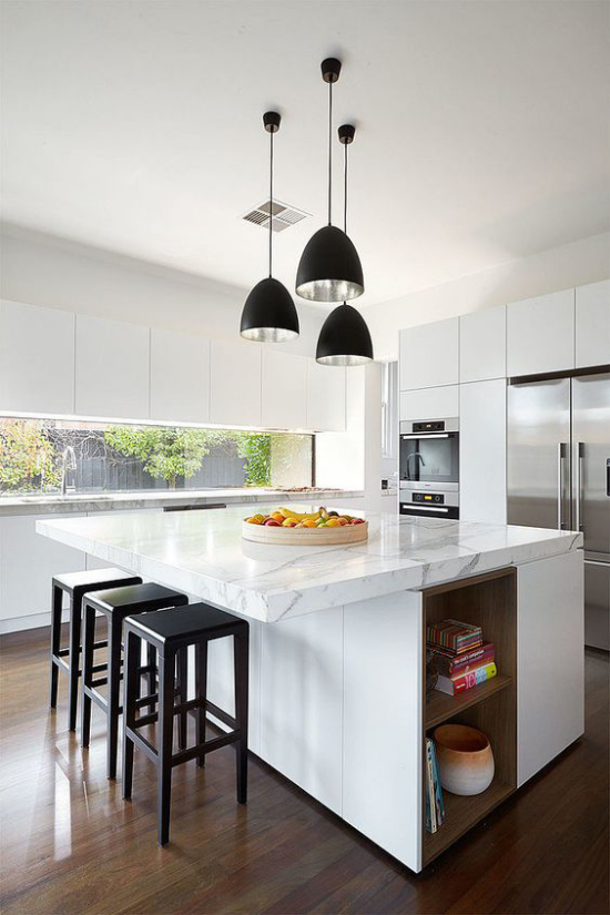 Multifunktionale Räume Küche und Esszimmer in einem Kücheninsel Marmorplatte