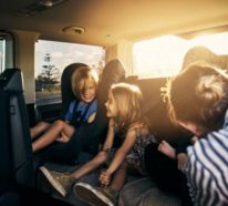 Kurztrip mit Kind: So gelingt Ihnen das Autoreisen mit Kindern