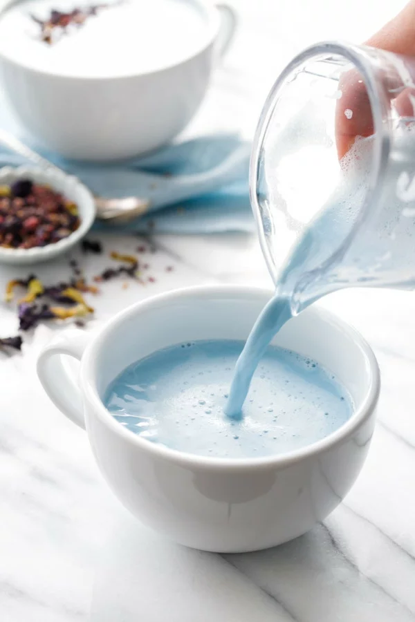 blue moon milk mit erbsenmilch