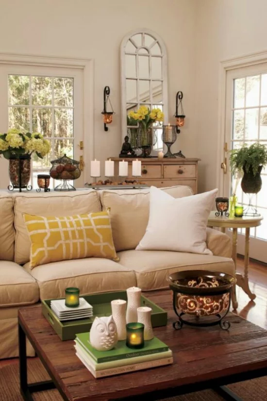 Dekoideen Wohnzimmer schöne Einrichtung stilvoll ausgewählte Farben Grau Weiß Senf Grasgrün