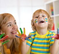 Fingermalen: So können Sie Fingerfarben für Kinder selber machen