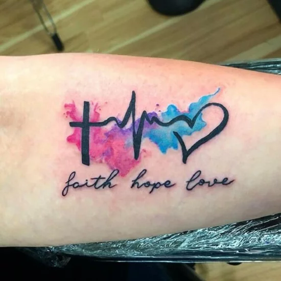 Glaube Liebe Hoffnung Tattoo in Aquarell Optik 