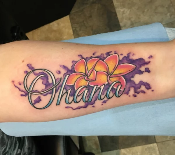 buntes Ohana Tattoo in Wasserfarben-Optik 
