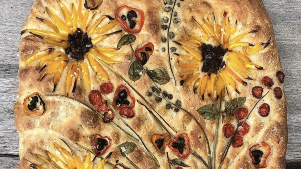 flower focaccia sonnenblumen aus gemüse food trend Teri Culletto @vineyardbaker