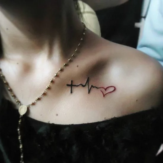 Glaube Liebe Hoffnung Tattoo mit Herzschlag 