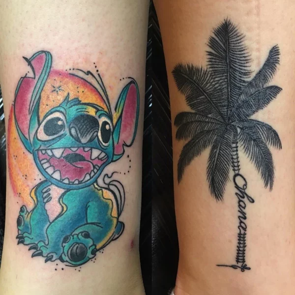 zwei unterschiedliche Ohana Tattoos - Stitch und Palme 
