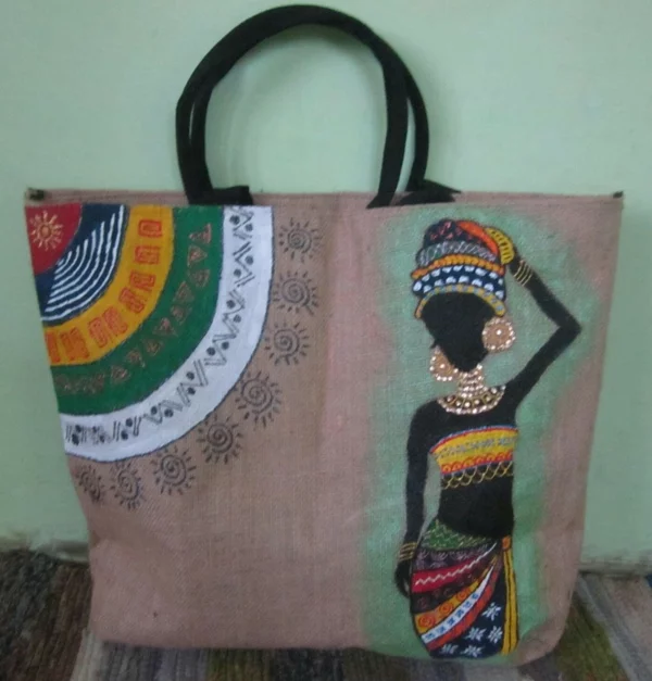 Jutebeutel bemalen Farben praktische Tipps afrikanische Motive schöne Einkaufstasche