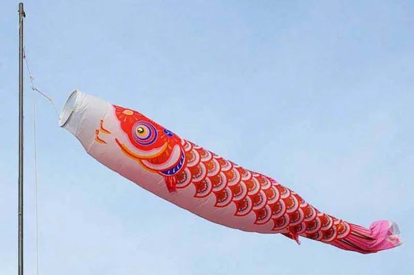 Koinobori Fliegende Fische basteln japanischer Tag des Jungen
