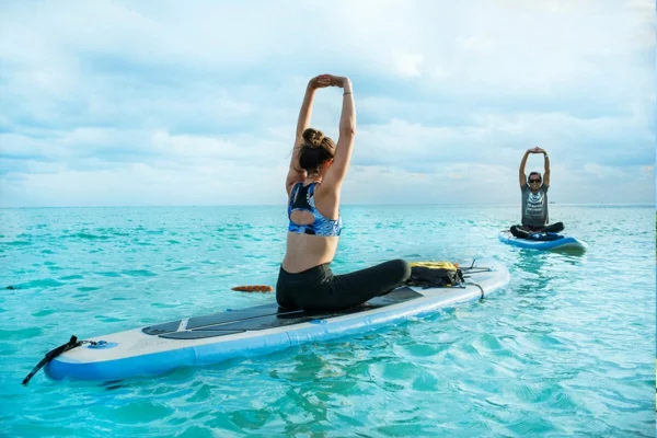 SUP Yoga Tipps Paddleboard Yoga treiben Gleichgewicht Balance innere Ruhe