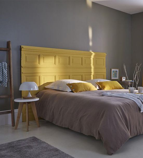 Schlafzimmer Ideen in Grau und Gelb schöne Farbgestaltung Eleganz Ruhe Stil