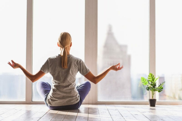 früh aufstehen yoga meditation