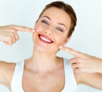Zahnprophylaxe – die richtige Vorsorge für gesunde Zähne und ein schönes Lächeln
