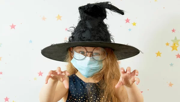 Kinder Mundschutz zu Halloween Anleitung und Tipps Hexenhut