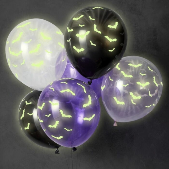 leuchtfarbe luftballons halloween deko fledermäuse