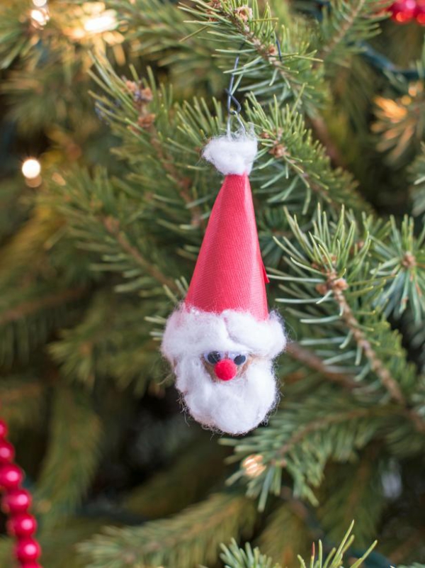 Basteln mit Walnüssen zu Weihnachten und nicht nur – Ideen und Anleitung weihnachtsmann wichtel basteln