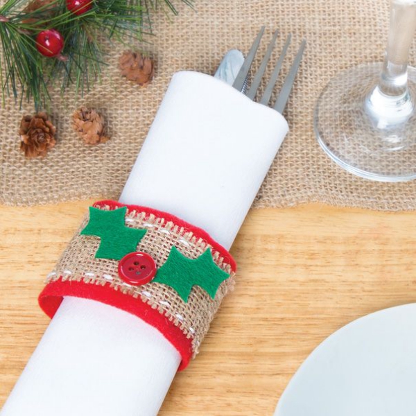 Serviettenringe basteln zu Weihnachten – Stilvolle Ideen und Anleitungen für eine festliche Tischdeko klorollen deko filz stoff