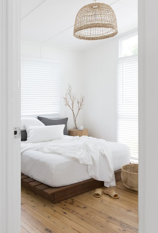 Zen Schlafzimmer eine frische grüne Note ins Interieur bringen Zweige einfaches Design