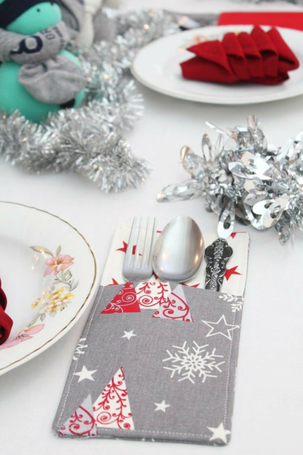 Festliche Bestecktaschen zu Weihnachten selber nähen Tischdeko Ideen