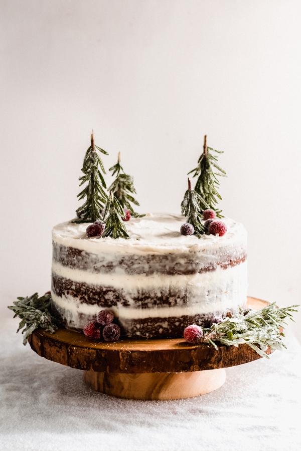 Weihnachtliches Dessert – Weihnachtsbaumstamm und andere köstliche Rezeptideen zum Genießen kuchen nackt tannenbäumchen rosmarin deko