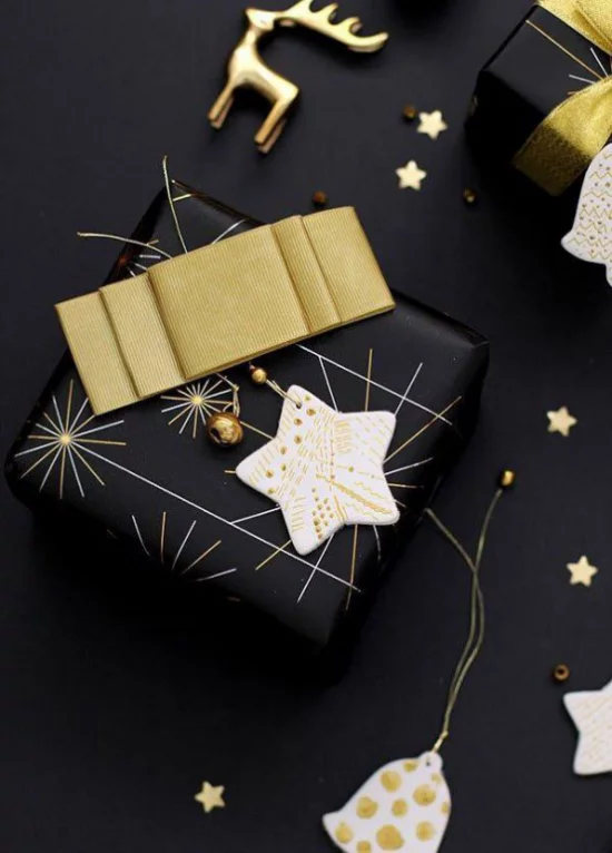 Weihnachtsdeko in Gold und Schwarz kleine Deko Artike ideen
