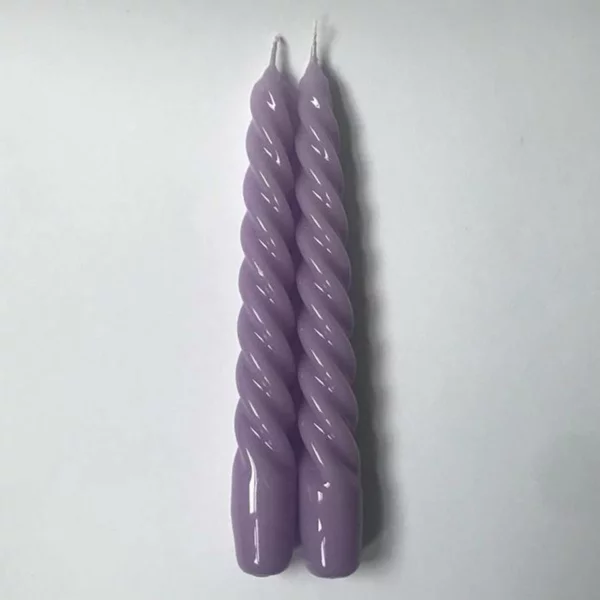 gedrehte Kerzen fabelhafte lila DIY Twisted Candles
