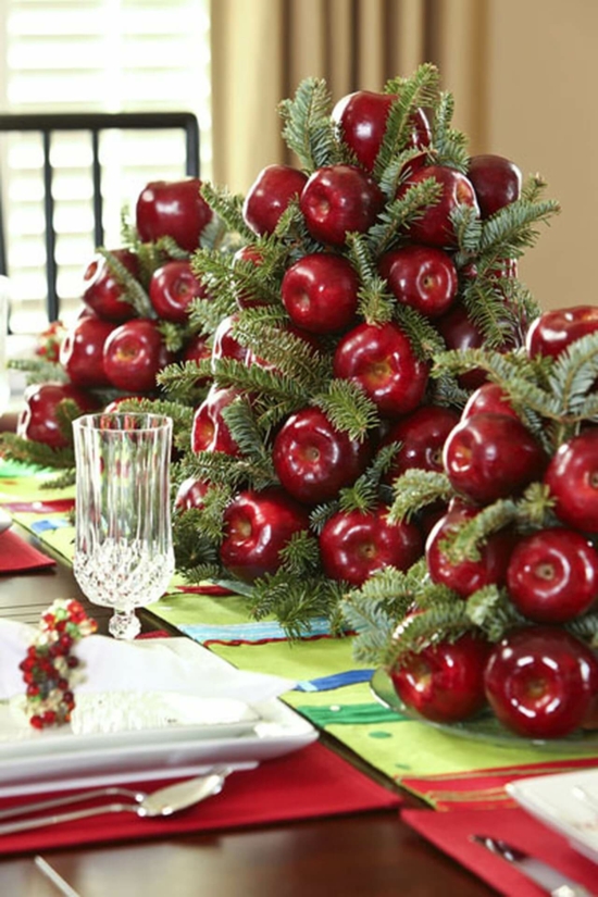 originelle tischdeko weihnachten mit äpfeln und tannengrün