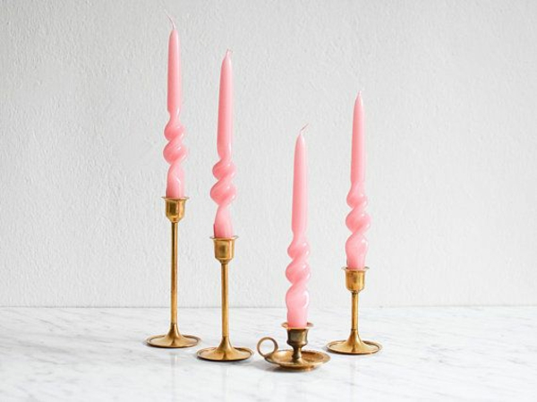 rosa gedrehte Kerzen fabelhafte DIY Twisted Candles