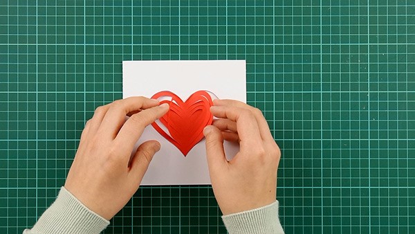 3D Klappkarte basteln zu Valentinstag – coole Ideen und Anleitungen anleitung karte einfach