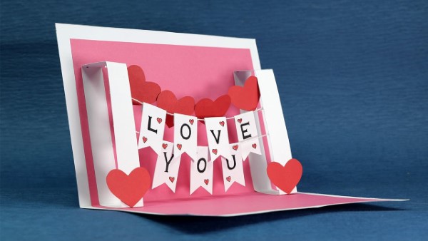 3D Klappkarte basteln zu Valentinstag – coole Ideen und Anleitungen einfache anleitung basteln i love you