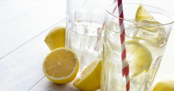 Basische Ernährung Rezepte Zitronenwasser Basenfasten alkalische Lebensmittel