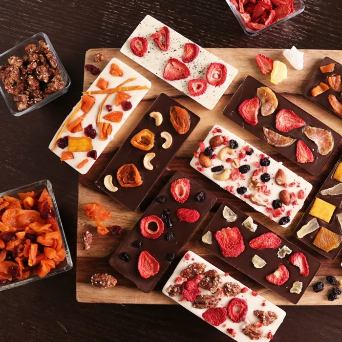 Valentinstag basteln diy ideen deko karte gestalten schokolade selber machen mit fruechten
