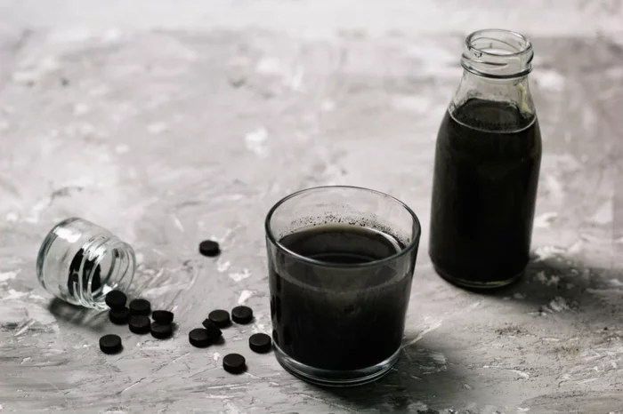 black latte selber machen gesundabnehmen mit aktivkohlejpg