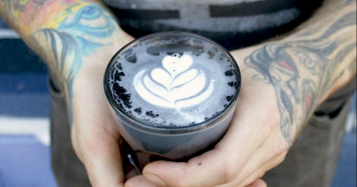 black latte selber machen rezept gesund cool