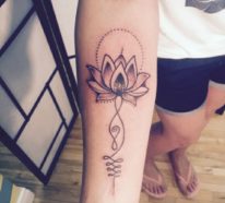 50 Unalome Tattoo Ideen – Bedeutung, Tipps und Inspiration