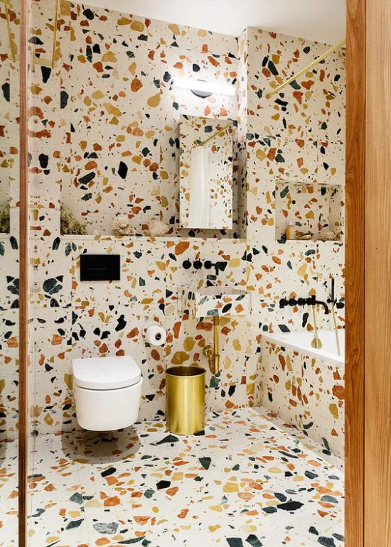 Badezimmer Trends 2021 modernes Bad WC Terrazzo lustig farbenfroh schön modern
