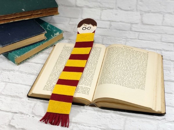 Harry Potter Bastelideen zum 20. Jubiläum – zauberhafte Anleitung für Hexen und Zauberer lesezeichen filz buchserie