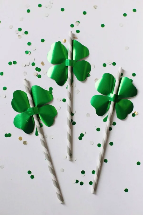 Kleeblatt basteln mit Kindern und Erwachsenen – Ideen und Anleitungen zum St. Patrick’s Day strohhalm trinkhalm design