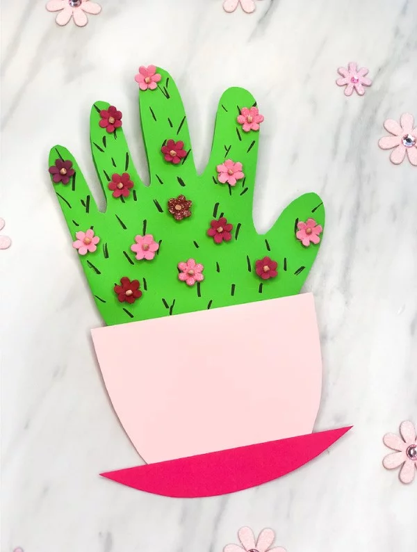 Muttertagskarte basteln – liebevolle Ideen und Anleitungen für Mama kaktus karte einfach schön