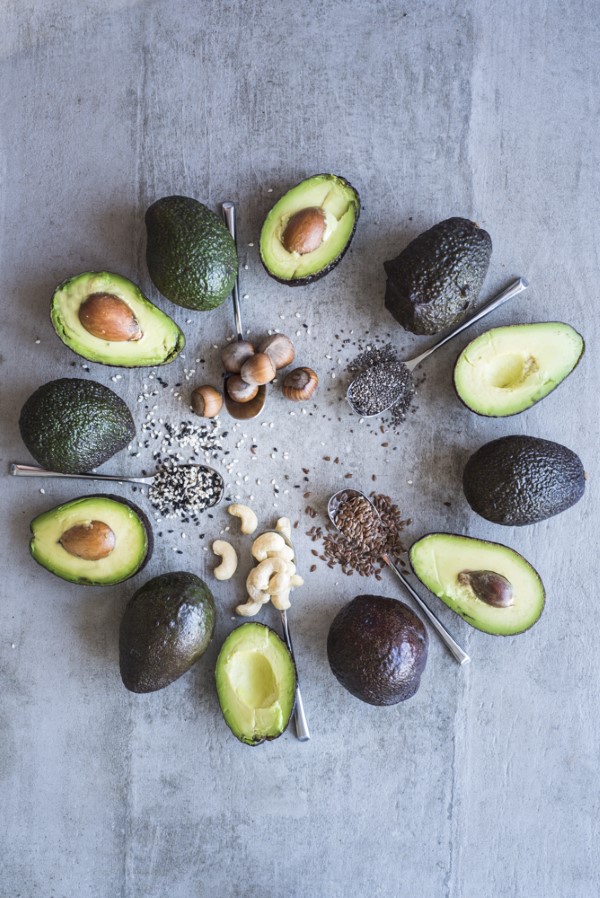 Pegane Ernährung – Der neueste Food-Trend-Kombi aus Paleo und Vegan gesunde fette avocado nüsse