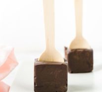 Wie können Sie heiße Schokolade am Stiel zubereiten – Rezept und Zubereitungstipps