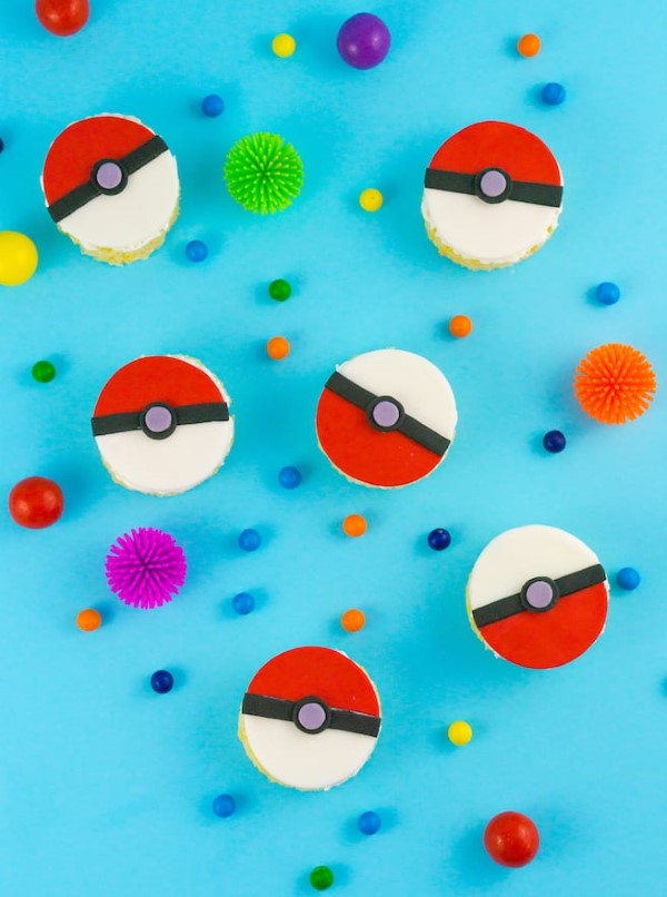 Pokemon basteln mit Kindern – fantastische Ideen und Bastelanleitung pokeball kekse deko