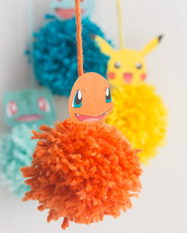 Pokemon basteln mit Kindern – fantastische Ideen und Bastelanleitung pokemon ornamente pompoms